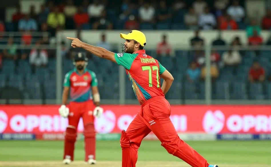 চেইনে বাঁধা পিচ: ক্রিকেটের অদৃশ্য অবকাঠামোয় ব্লকচেইনের নীরব প্রবেশ